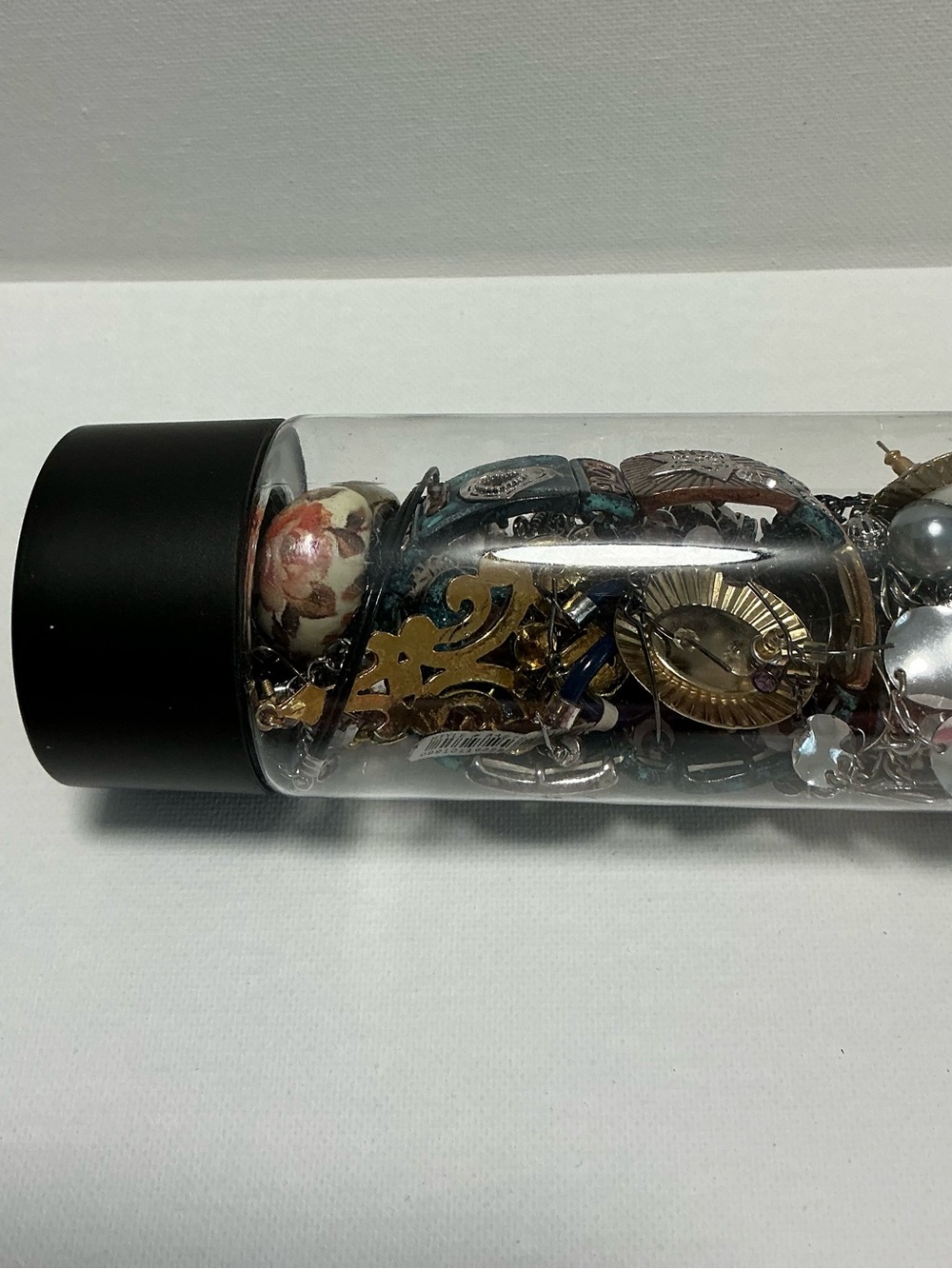Clear Jewelry Tube Filled with 25 Mixed Costume Jewelry Multicolor Items. - Picture 7 of 15